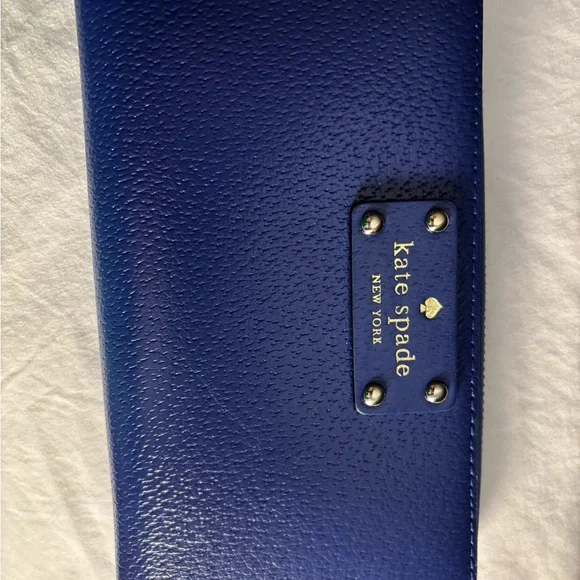 Kate Spade Royal Blue Zip Wallet - Picture 2 of 7
